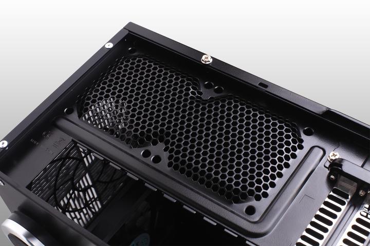 Actual product image Silverstone GD08 (ATX, mATX, SSI CEB, SSI EEB)