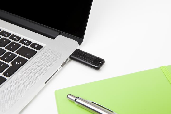 Actual product image Verbatim PinStripe USB Stick (64 GB, USB-A)