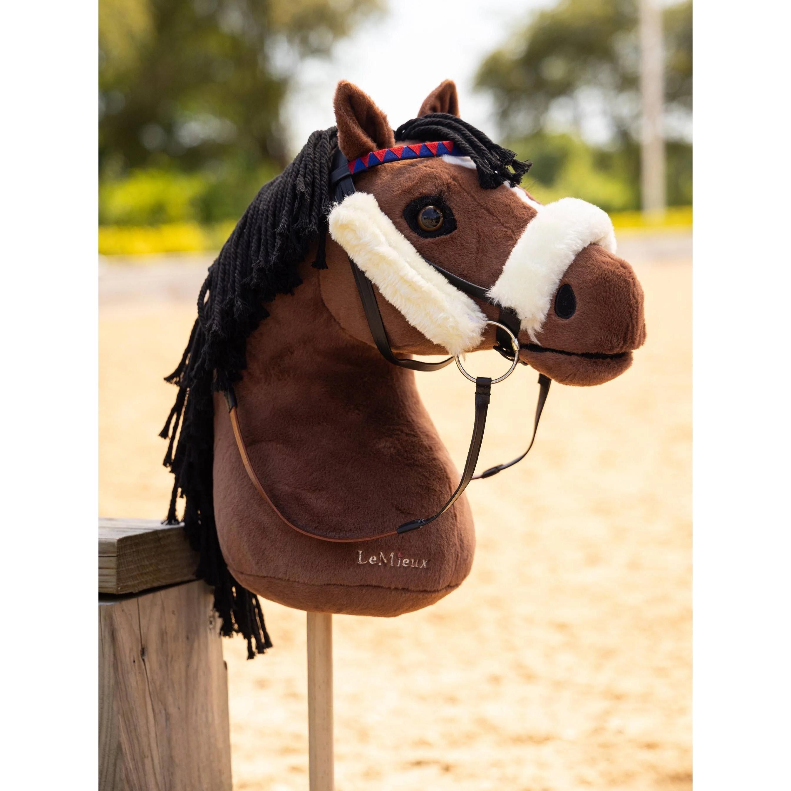 Thumbnail - LeMieux spielzeug für pferde hobby horse chancer