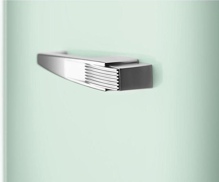 Actual product image Smeg Retro Style FAB28LPG6 (270 l)