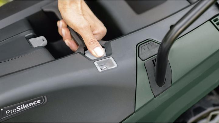 Actual product image Bosch Home & Garden Rotak 36-550 (Rechargeable battery operated)