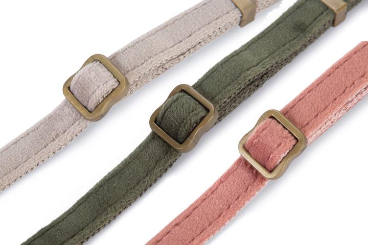 Produktbild Designed by Lotte Katzenhalsband Velura (30, Katze, Spazieren)
