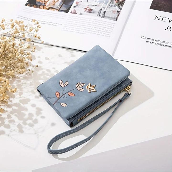 Actual product image Only-Bags.Store Stilvolle kurze Brieftasche mit Handschlaufe - Kartenhalter mit Blumenmuster in Beige, kompakte