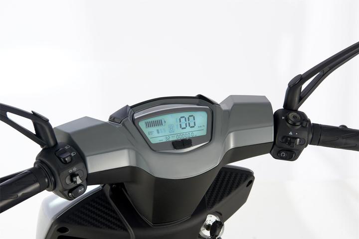 Actual product image MRB MRB-4 (85 km/h, 4000 W)