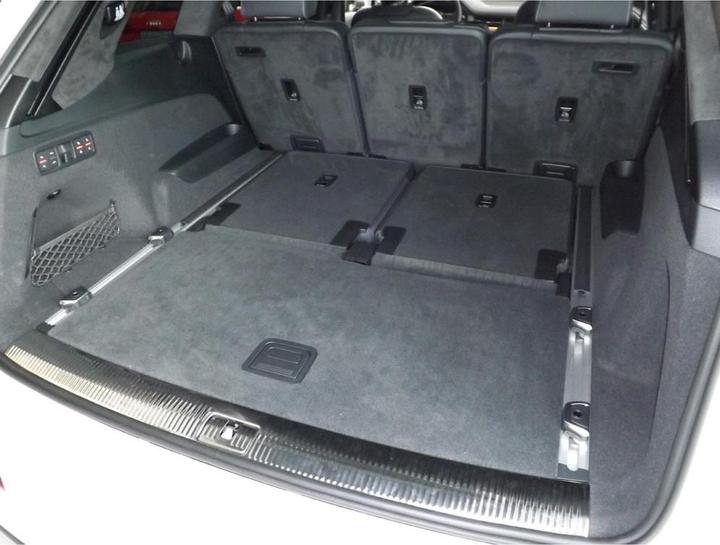 Actual product image Aristar Boot tub for Audi Q7 from 2015 until today