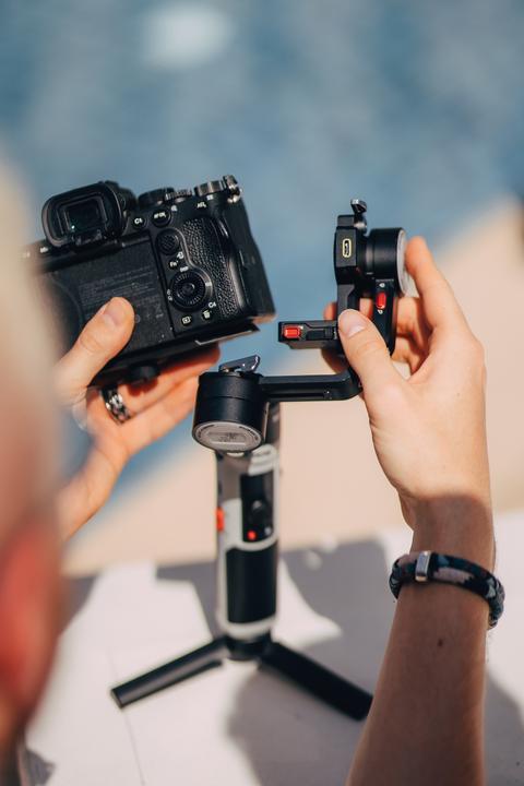 Actual product image Zhiyun Crane M2S (Compact camera, System camera, Single-lens reflex camera, Action camera, 1 kg)