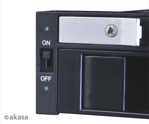 Image du produit Akasa Lokstor M51 Boîtier pour disques de stockage avec connecteurs avant