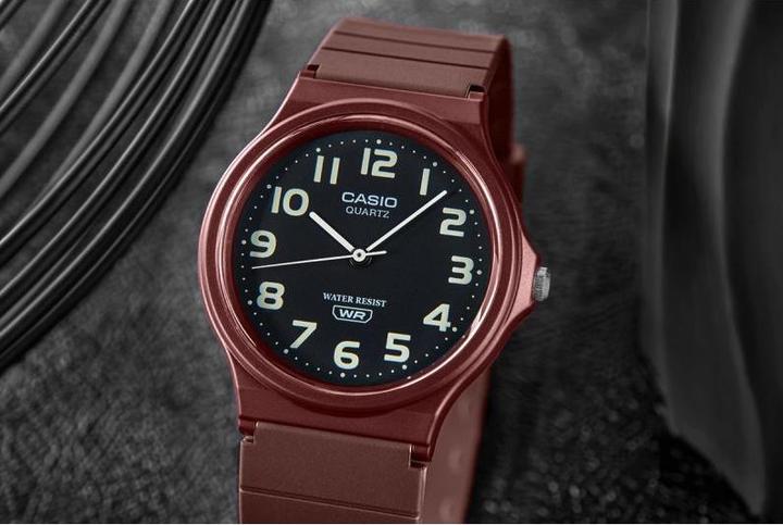 Actual product image Casio MQ-24UC-4BDF Clock + BOX (Analogue wristwatch)