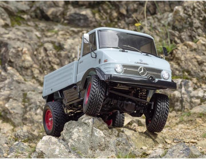 Actual product image Tamiya Mercedes-Benz Unimog 406 U900 (Kit)