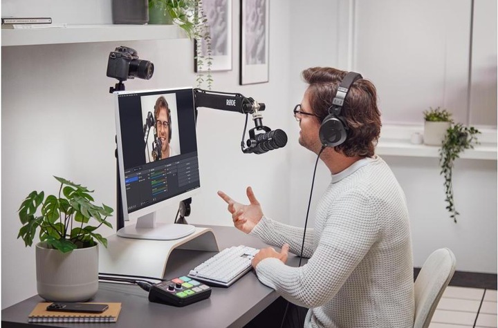Actual product image Streamer X