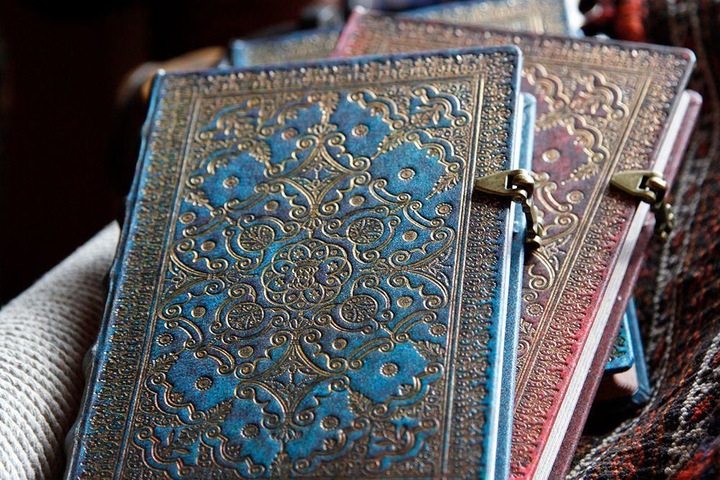 Actual product image Paperblanks Equinox (A6, Lined, Hardcover)