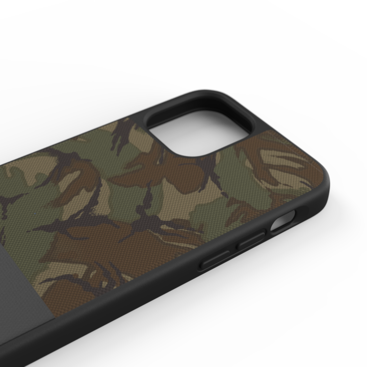 Actual product image Superdry Moulded Case Canvas (Apple iPhone 12)