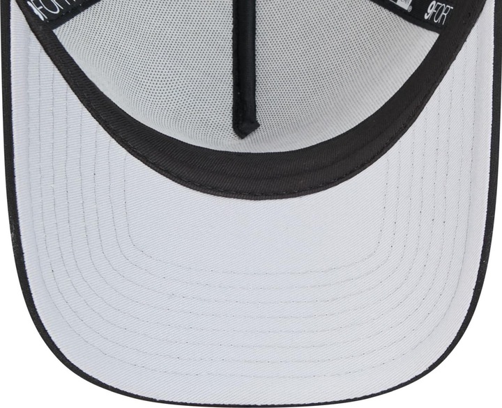 Image du produit New Era A-Frame Mesh Trucker Cap - RETRO Kansas City Chiefs