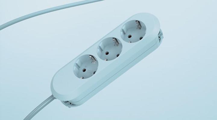 Produktbild Bachmann Steckdosenleiste SMART 3-fach, Berry blue, 1,5m, ohne Schalter (3x, CEE 7/3, 1.50 m)