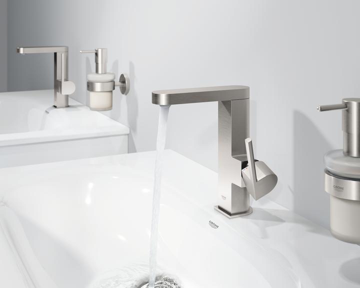 Actual product image Grohe Plus single-lever basin mixer M-Size