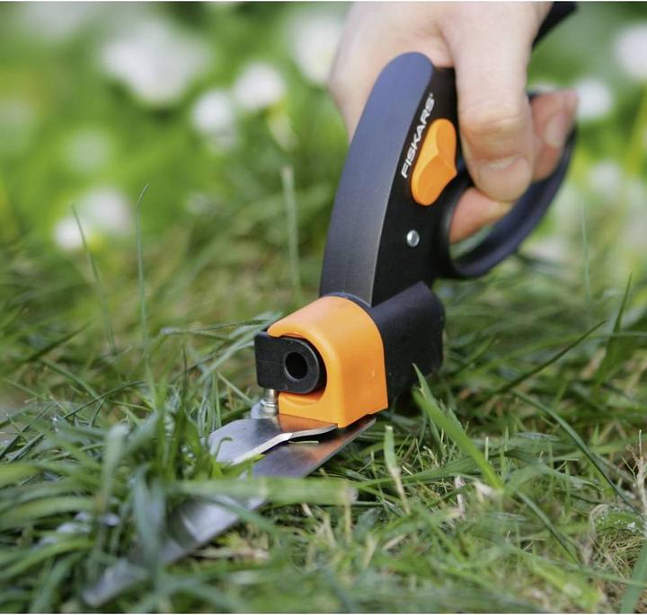 Produktbild Fiskars Rasenkantenschere Servo-System GS42