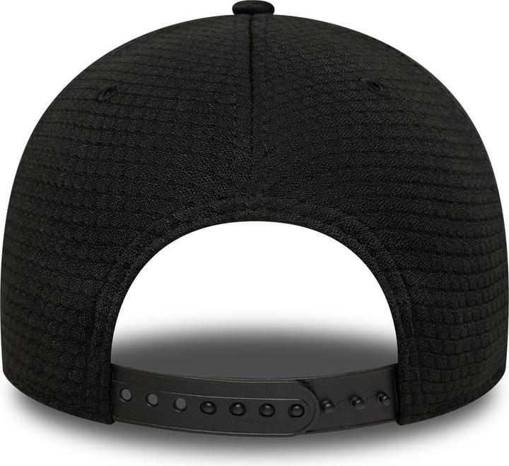 Actual product image New Era 9Forty Cap - Flawless Mesh New York Yankees Schwarz