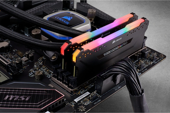 Actual product image Corsair Vengeance RGB Pro (2 x 8GB, 2933 MHz, DDR4-RAM, DIMM)