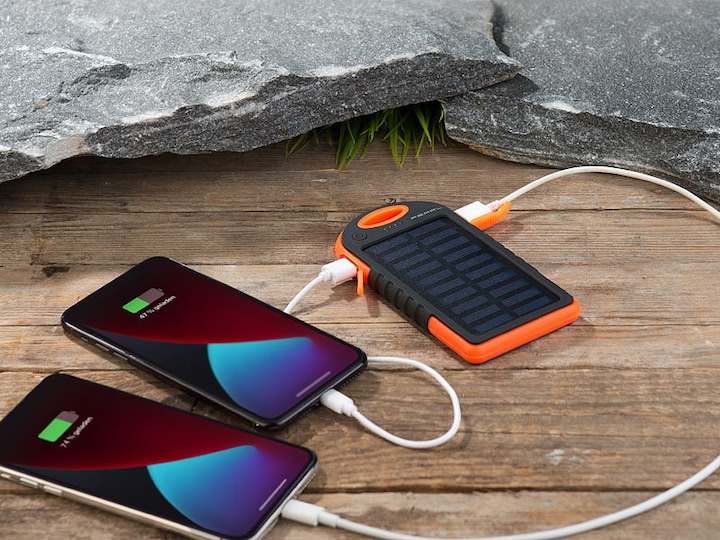 Produktbild Pearl Solar-Powerbank mit Taschenlampe (3000 mAh, 5 W, 11.10 Wh)