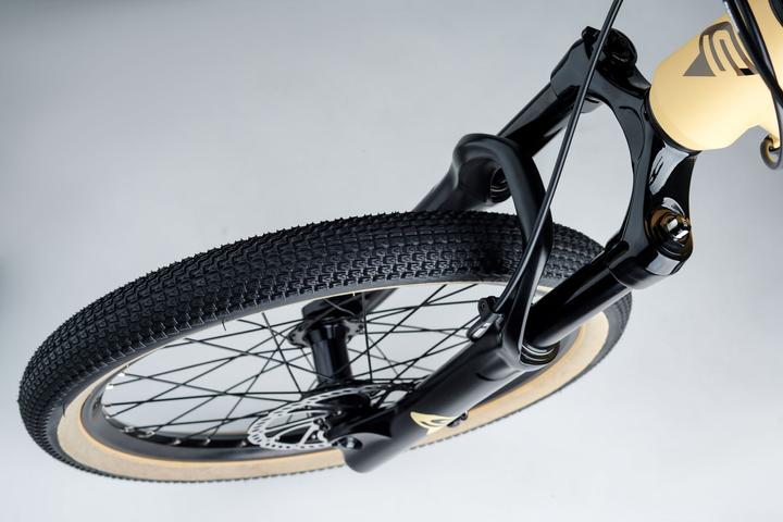 Actual product image S'cool XtriX dirt (24")