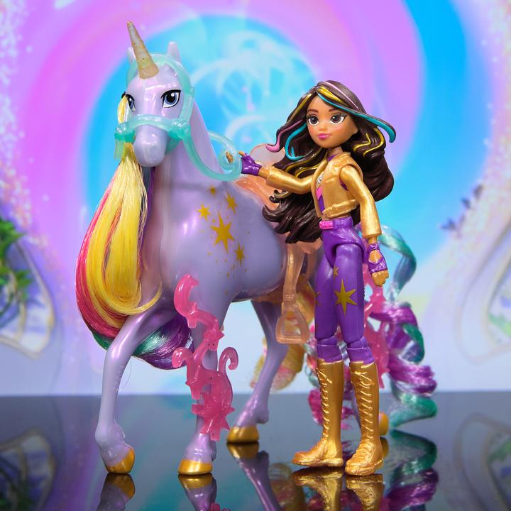Actual product image Unicorn Academy - Sophia and unicorn Wildstar (with real mane and tail and brush)