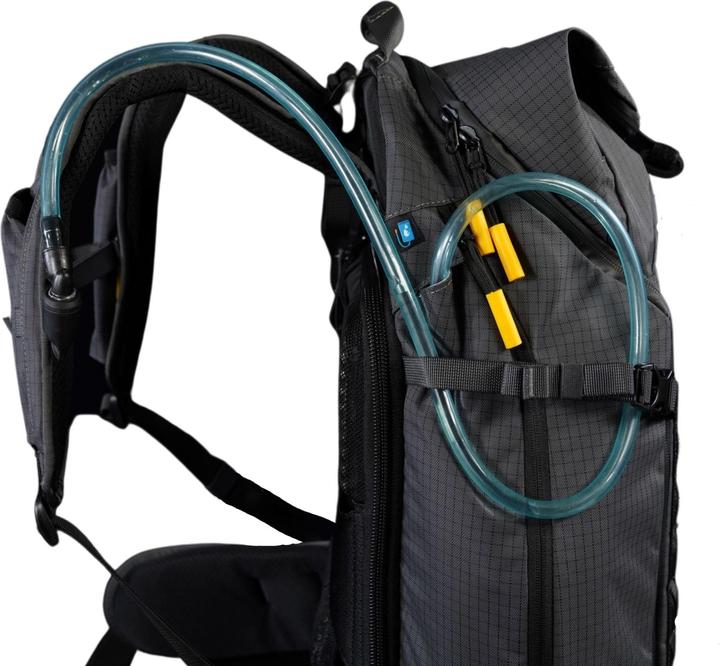 Immagine prodotto Vanguard Veo Active 49 GY (Borsa a tracolla per fotocamera, 35 l)