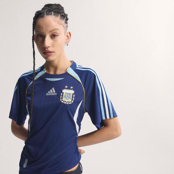 Actual product image Adidas Xpl Leo Bp 30L - cardbo