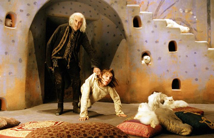 Actual product image The Castle in the Mist The Legend of Gormenghast Collect (DVD, 2015, German, English)