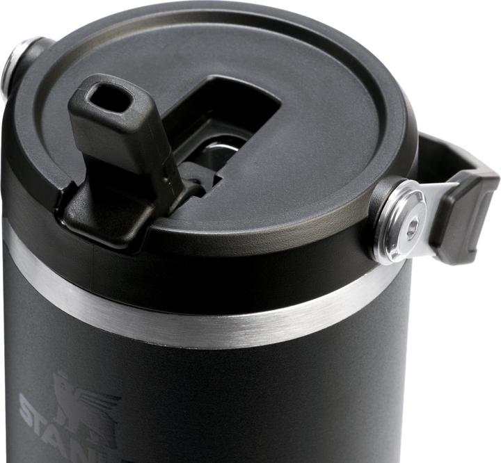 Actual product image Stanley 1913 IceFlow Flip Straw Tumbler (0.89 l)