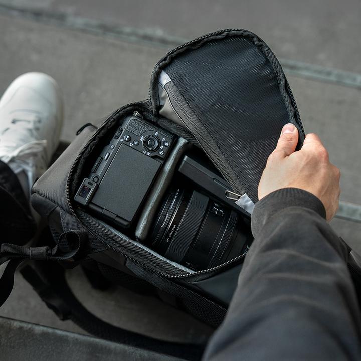 Actual product image Wandrd STRATUS Photo 18 Black (Photo backpack, 18 l)