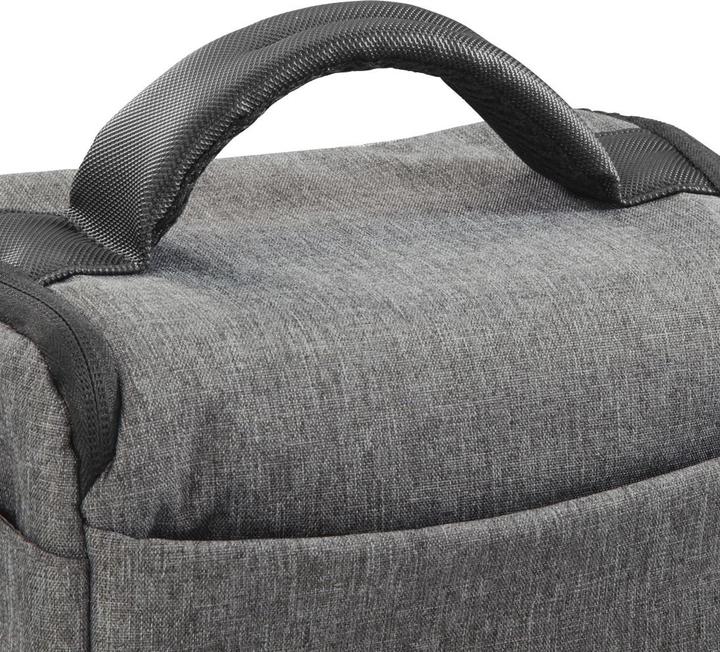 Actual product image Hama Terra 110 (Camera bag, 1 l)
