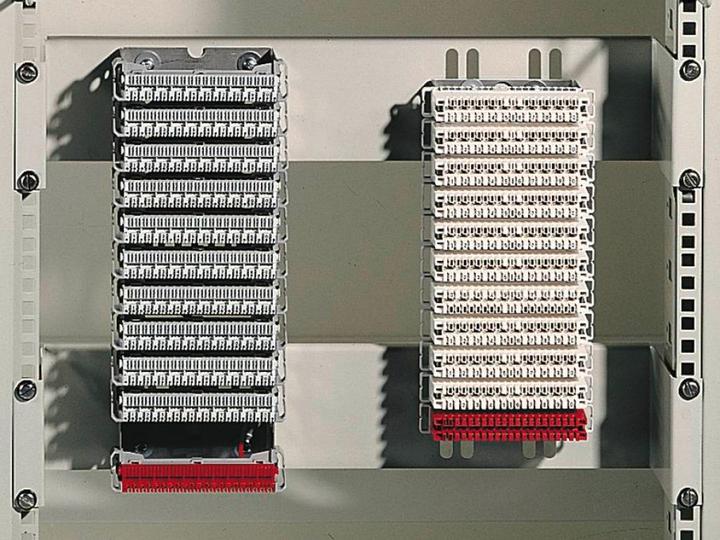 Actual product image Rittal Rack mounting kit