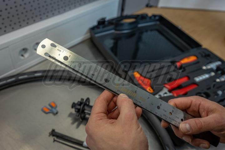 Actual product image Unior 1754 Master Wheel Building Kit in case, red (19 pieces)