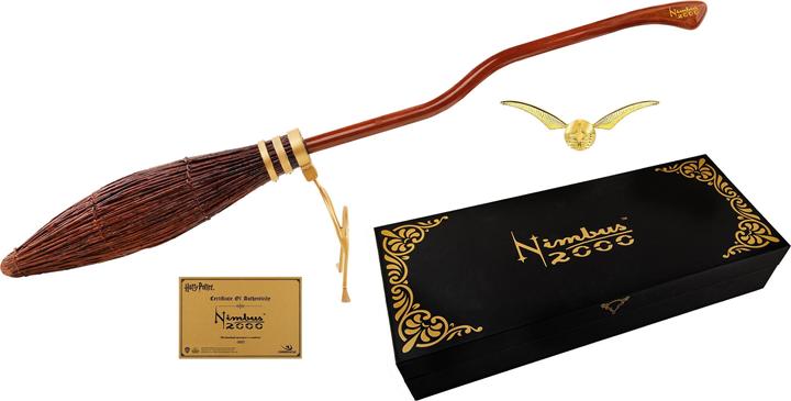 Actual product image Cinereplicas Harry Potter: Nimbus 2000 Junior Broom
