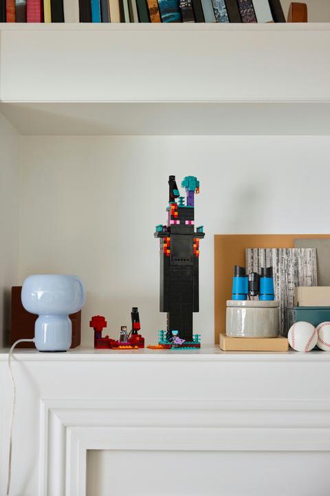 Immagine prodotto LEGO Der Enderman-Turm (21279, LEGO Minecraft)