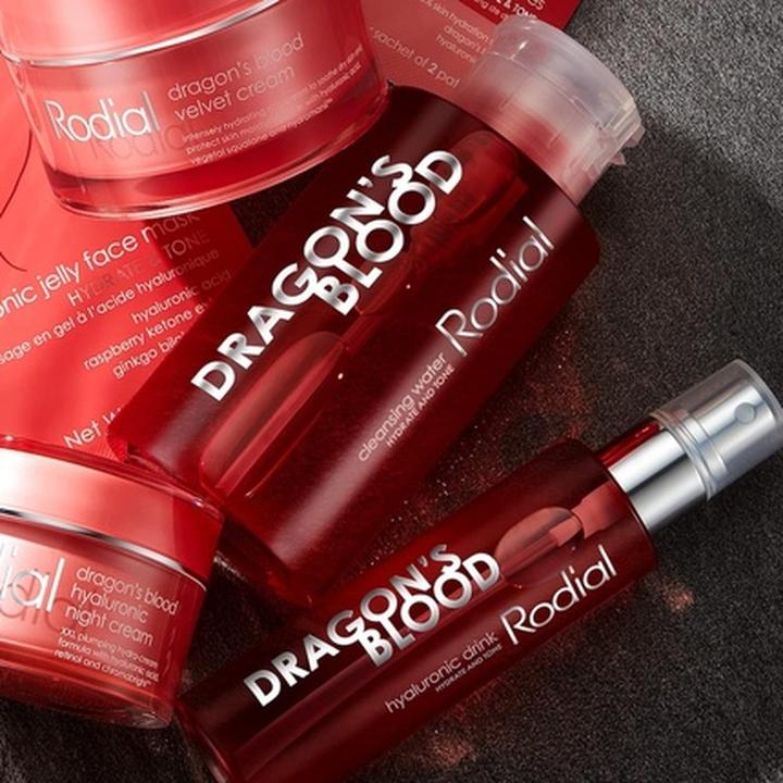 Image du produit Rodial Le sang du dragon (Eau micellaire, 300 ml)