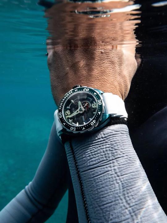 Immagine prodotto Nubeo NB-6092-02 Sphyrnidae Limited (Orologio sub)