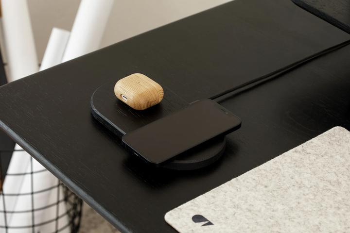 Immagine prodotto Oakywood Dual Slim Charging Pad Duales kabelloses Handy-Ladegerät - Schwarz / UK (Adattatore tipo G) (15 W)