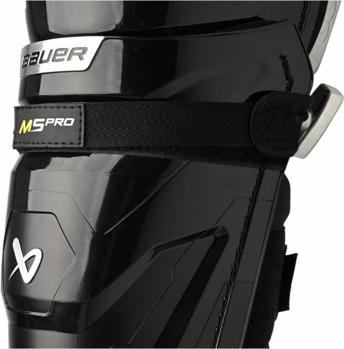 Actual product image Bauer Supreme M5 Pro INT hockey shin guards (13"/33 cm)