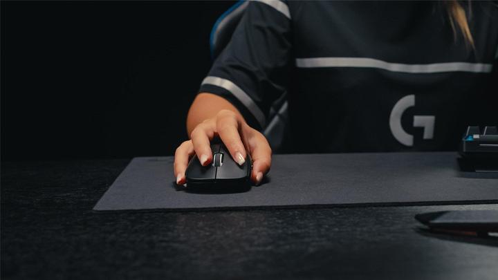 Actual product image Logitech Pro X Superlight 2 SE Lightspeed (Cable, Wireless)