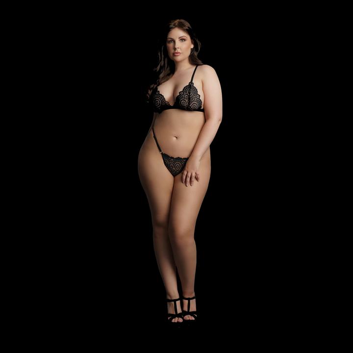 Actual product image Le Désir Magic Lace Velvet Lingerie Set (One size)