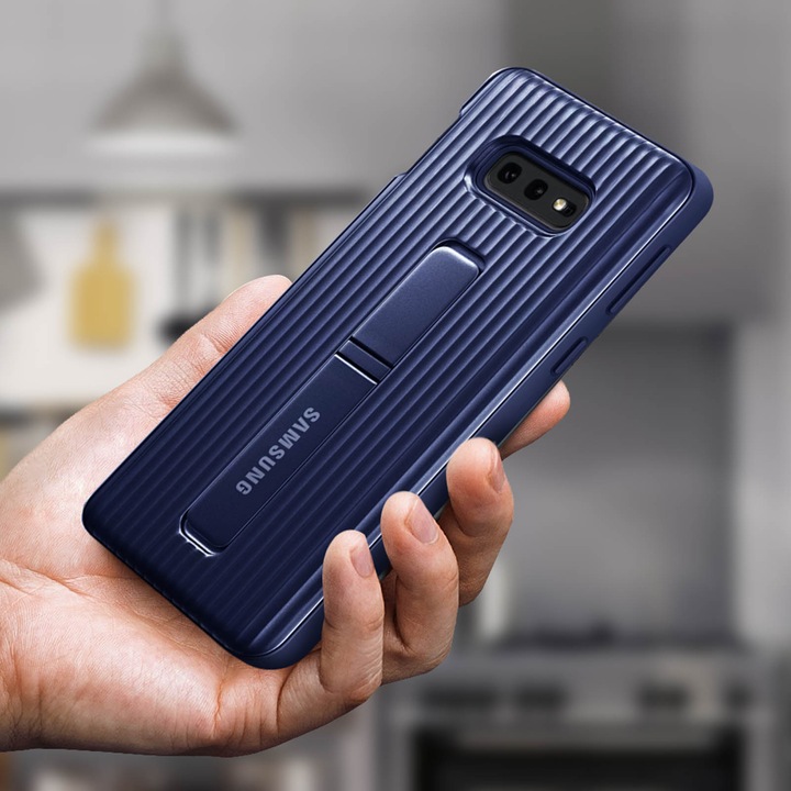 Image du produit Samsung Protective Standing Cover (Samsung Galaxy S10e)