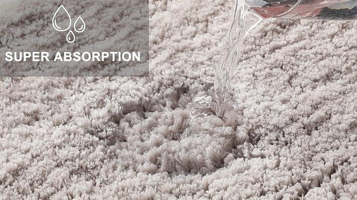 Produktbild Fluffy Badteppich für Eckduschen (95 x 95 cm)