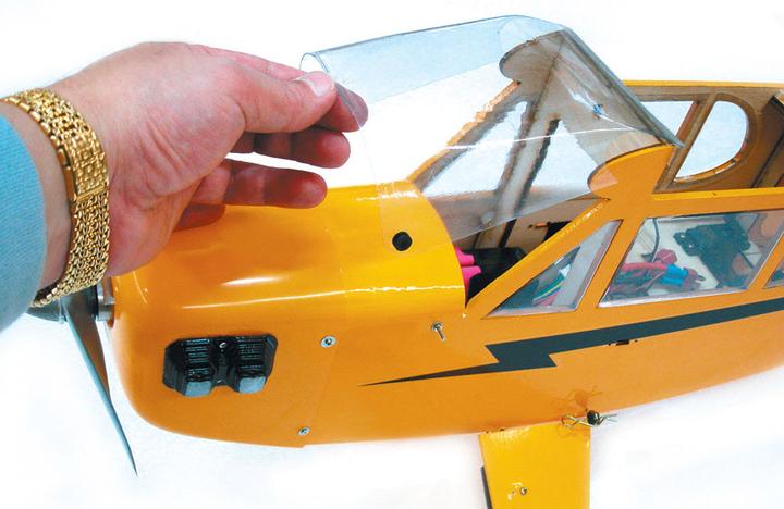 Immagine prodotto Super Flying Model SFM Piper Cub J-3 40H 1720 mm ARF (Motore multiplo)