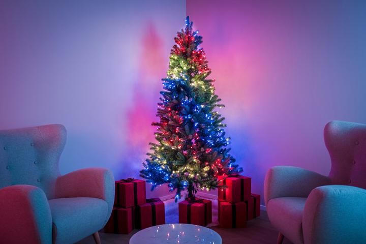 Immagine prodotto Twinkly Albero preilluminato (210 cm)