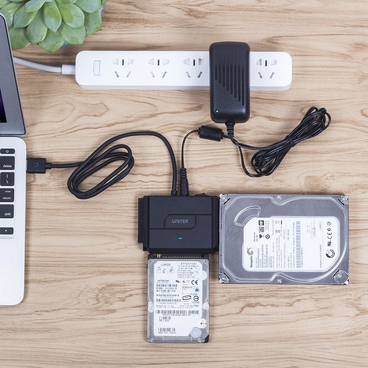Produktbild Unitek Y-3324 Speicherlaufwerk-Docking-Station USB 3.2 Gen 1 (3.1 Gen 1) Type-A (2.5", 3.5")