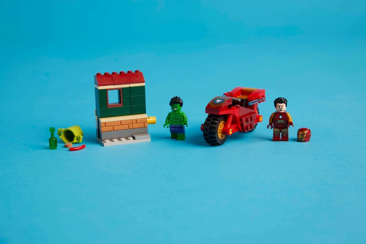Immagine prodotto LEGO Iron Man con la moto e Hulk (76287, LEGO Marvel)