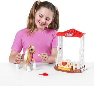 Actual product image Zuru Magic pony in the stable