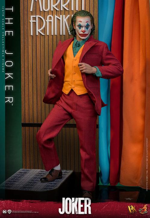 Actual product image Hot Toys Joker Movie Masterpiece Action Figure 1/6 The Joker 30 cm