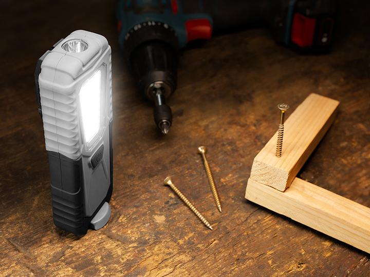Produktbild Tracer BASE LED 3+1W workshop flashlight
